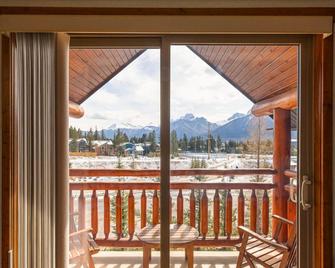 A Bear and Bison Country Inn - Canmore - Balcony