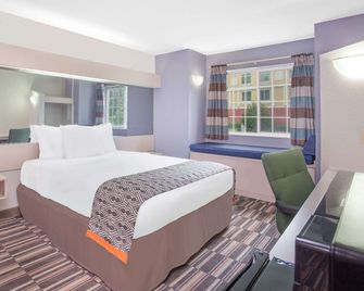Microtel Inn & Suites by Wyndham Appleton - Appleton - Schlafzimmer