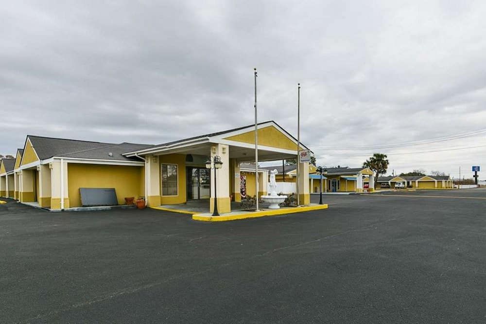 Rodeway Inn and Suites Enterprise - Enterprise - Budova