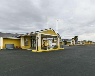 Rodeway Inn and Suites Enterprise - Enterprise - Budova