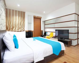 Beverly Dago Apartment - Bandung - Bedroom
