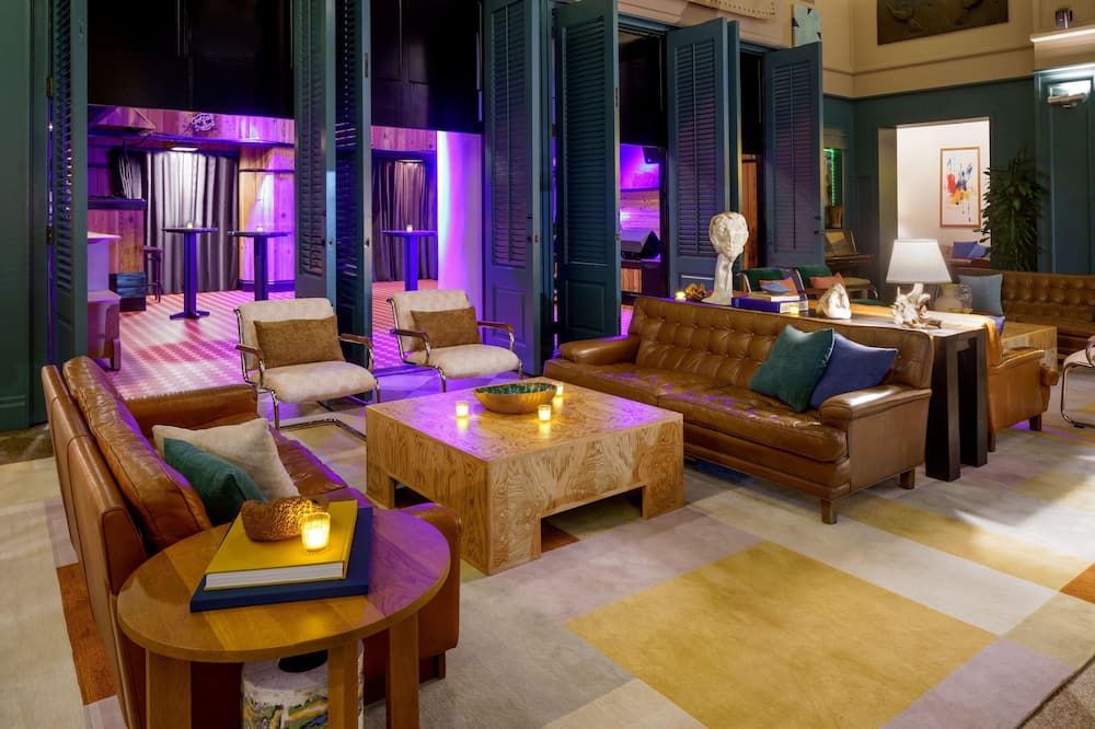 ذا بارنيت - اي دي باي حيات