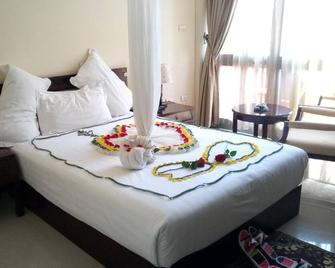 Asinuara Hotel - Bahir Dar - Bedroom