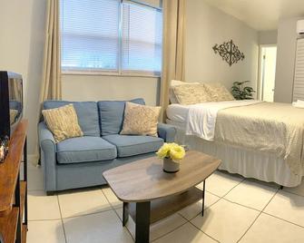 Citycenter|10min To Airport&cruiseportfree Prkg - Fort Lauderdale - Bedroom