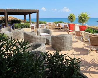 Thalacap Camargue - Saintes-Maries-de-la-Mer - Patio