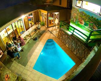 Island Vibe Knysna - Knysna - Pool