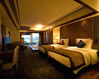 Okinawa Kariyushi Resort Exes Onna - Onna - Bedroom