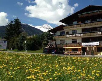 Landhaus Gruenfelder - Oberperfuss - Clădire