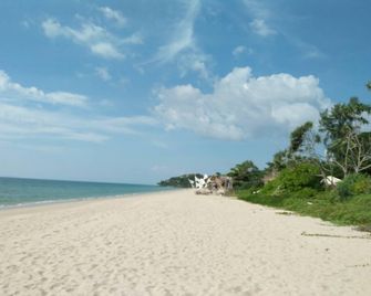 Lanta White Rock - Ko Lanta - Playa