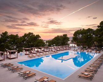 Hotel Imperial - Vodice - Piscină