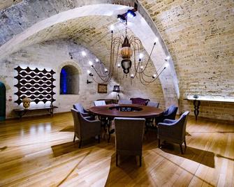 Dimora Storica Torre Del Parco 1419 - Lecce - Dining room