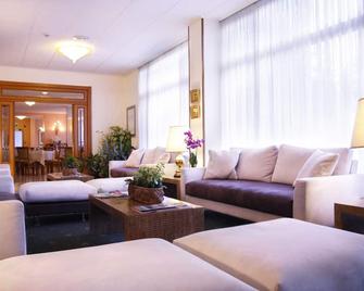 Ilgo Hotel - פרוג'ה - סלון