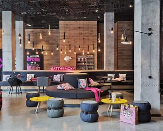 Moxy Tbilisi - Tiflis - Lounge