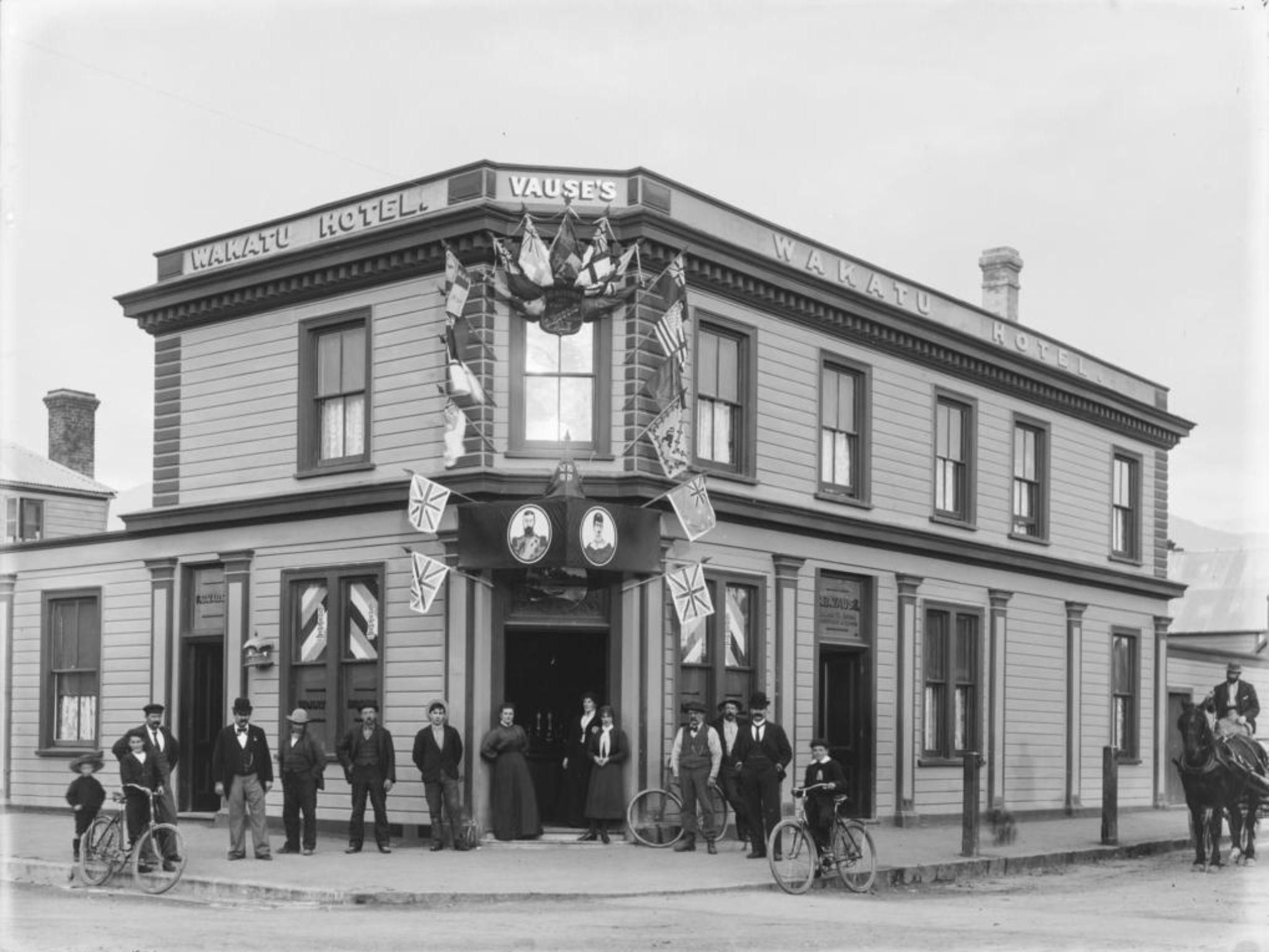 Wakatu Hotel - Nelson - Gebäude