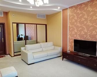Tom Hotel - Vladivostok - Living room