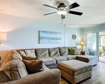 Mariners Cay 23 - Folly Beach - Living room