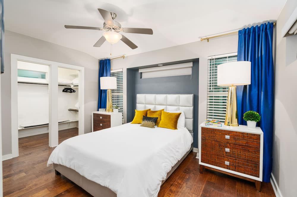 Modern urban spot for a fun, city getaway - סן אנטוניו - חדר שינה