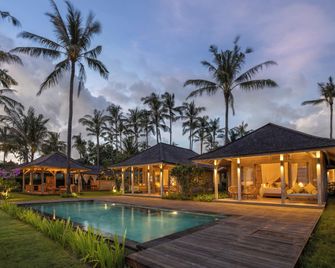 Seven Dreams A Pramana Experience - Nusa Penida