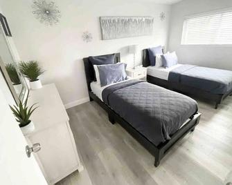 Lovely Modern Casita - San Diego - Bedroom