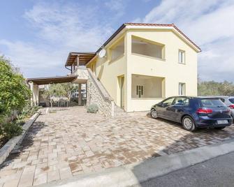 Apartments Anka - Insula Vir - Clădire