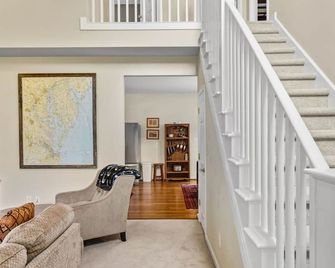 Capeville Cottage - modern comfort close to Cape Charles! - Cape Charles - Escaleras