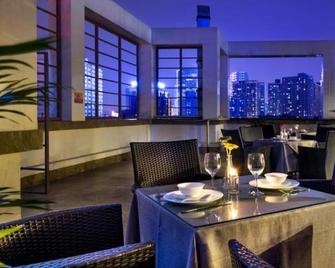Howdy Smart Hotel Chun Xi Branch - Chengdu - Restaurant