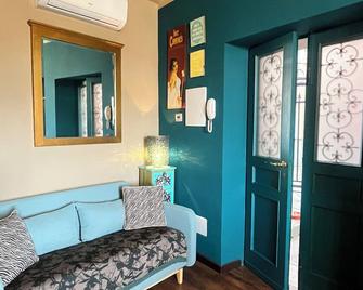 Magic In The Village - Corniglia - Living room