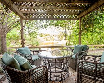 Ranch Near Beaches, Downtown, Shem Creek, Old Village - Mount Pleasant (Carolina del Sur) - Patio