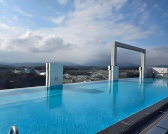 Lebleu Naksan Hotel - Yangyang - Pool