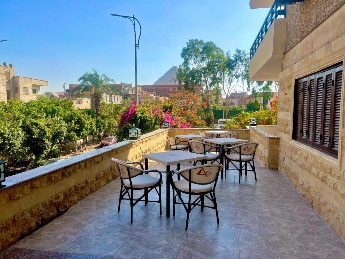 Suzana Pyramids inn - Grand Egyptian museum thumbnail 2