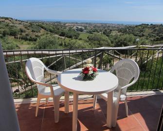 Hotel Pedra Ruja - Budoni - Balcony