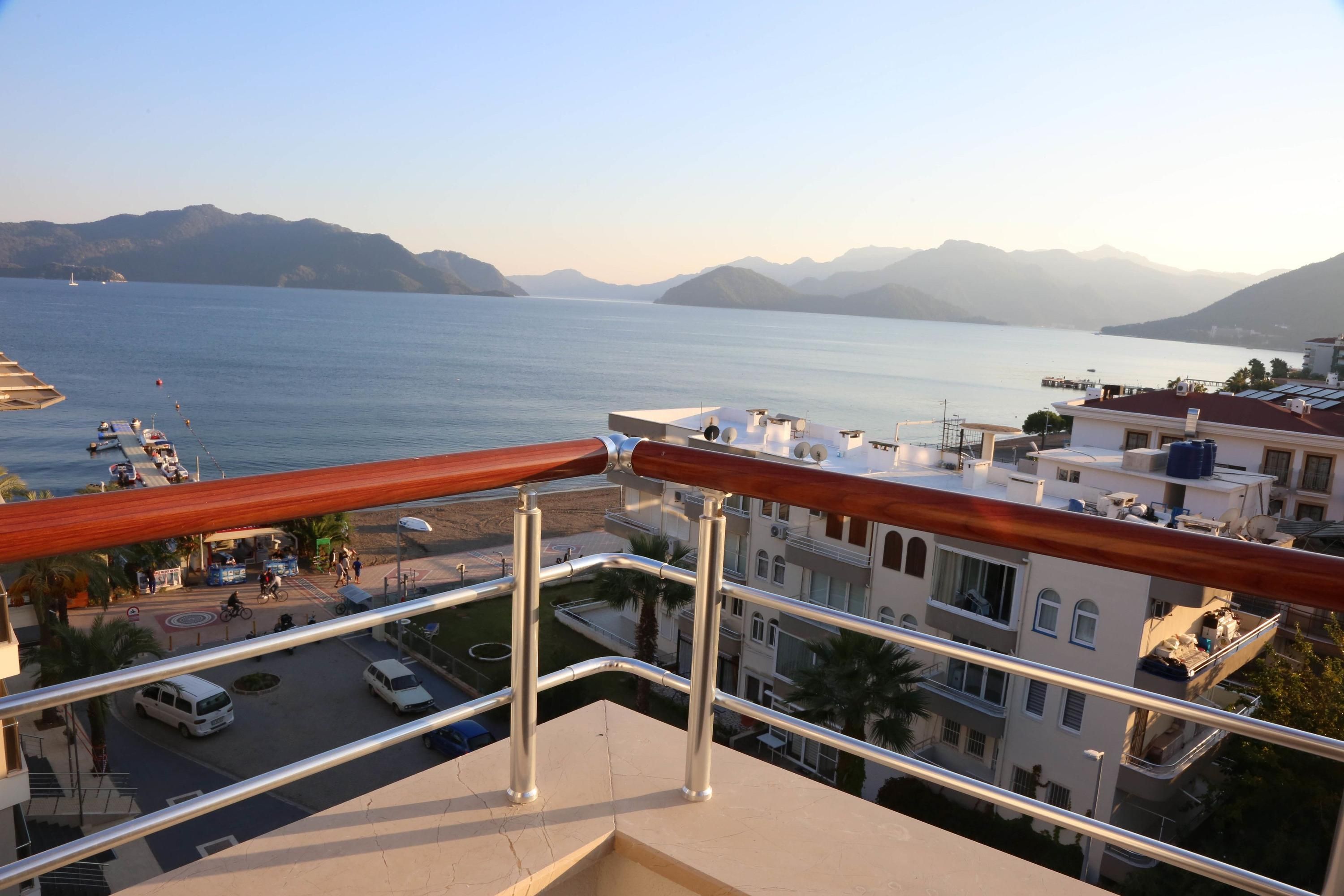 أسلي بوتيك هوتل - مارماريس - شرفة