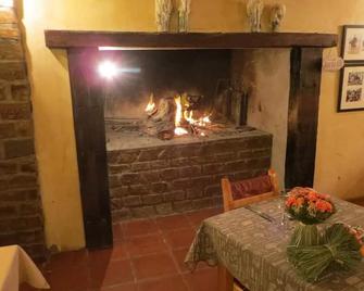 Karoo Gariep Tented Camp - Hanover Road - Comedor