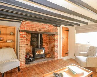 Vintner's Cottage - Norwich - Living room