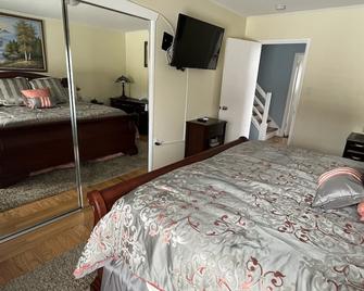 2 Bedroom House Or Private Studio Near Sf, Sfsu And Sfo - Daly City - Sypialnia