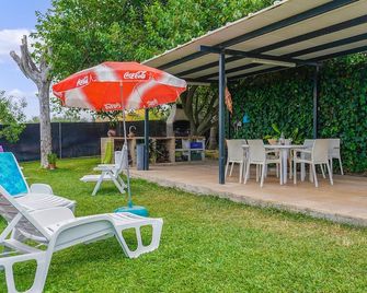Lovely Home In Arahal Sevilla - Arahal - Patio