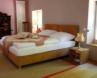 Haus Keppelborg: Zi Antonia Mit Kirchpla - Heek - Habitación