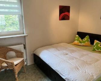Ferienwohnung Lea - Bad Reichenhall - Bedroom