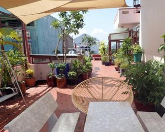 Murray Guesthouse - Chau Doc - Patio