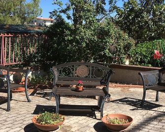 The most beautiful basic Villa at 4km from the coast of trabocchi - Treglio - Patio