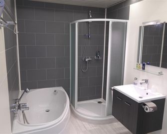 Hotel Richmond - Blankenberge - Bathroom