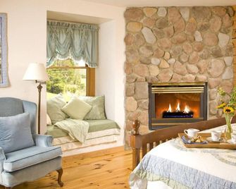 Harmony Hill B&B - Lovingston - Wohnzimmer