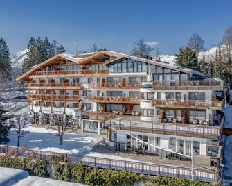 ناتور آند سبا هوتل لارتشين هوف - مدينة سيفيلد - مبنى