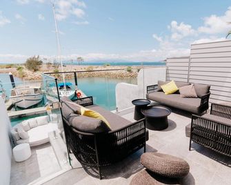 New! Dacha On Maggie No#2, Unrivaled Island Luxury - Nelly Bay - Balkon