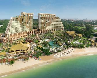Centara Grand Mirage Beach Resort Pattaya - Chonburi - Toà nhà