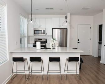 2 Bed 1 Bath Apartment Near Park West Village - Morrisville - Kitchen