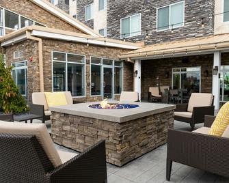 Residence Inn by Marriott Toledo West - Toledo - Binnenhof