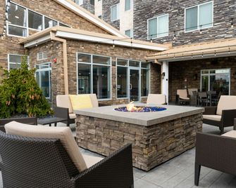 Residence Inn by Marriott Toledo West - Toledo - Terasa