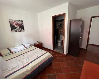 Casa Campestre el Silencio - Rivera - Habitación