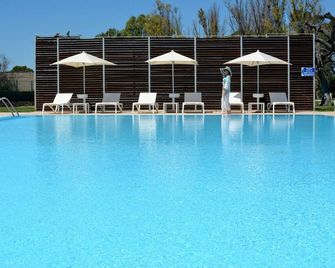 Masseria Corda Di Lana Hotel & Resort - Leverano - Piscina